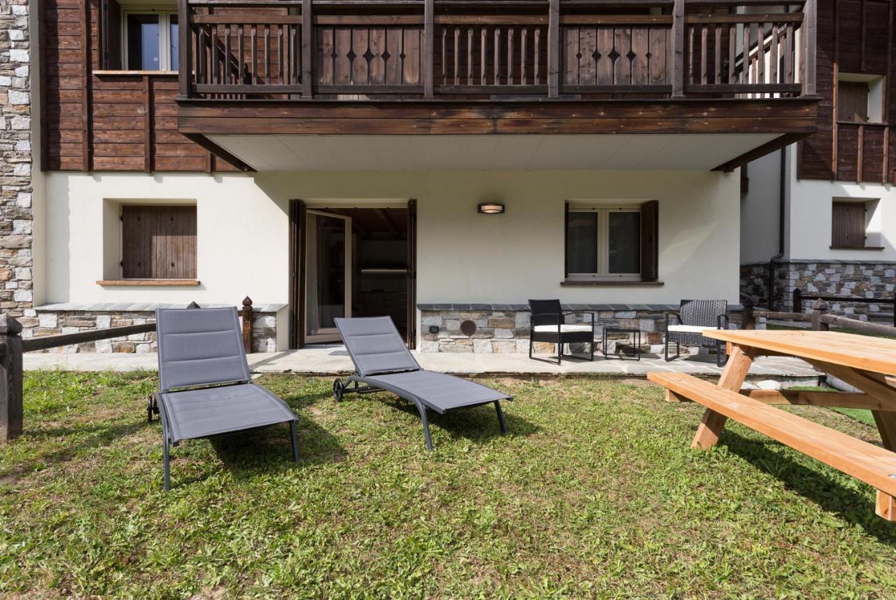 Miki'S Home - 2 Bagni E Giardino Privato Ponte Di Legno Εξωτερικό φωτογραφία